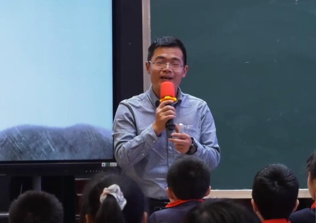 姚波，《橋》+專家評(píng)課，六年級(jí)上冊(cè)第四單元
