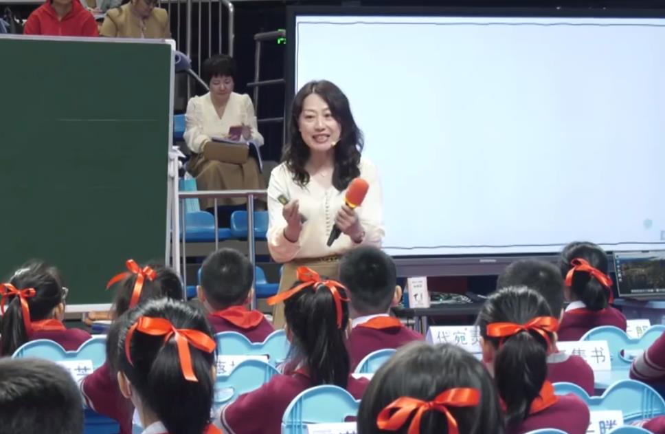 張穎慧，《習(xí)作單元：介紹一種事物》，五年級上冊，第五單元